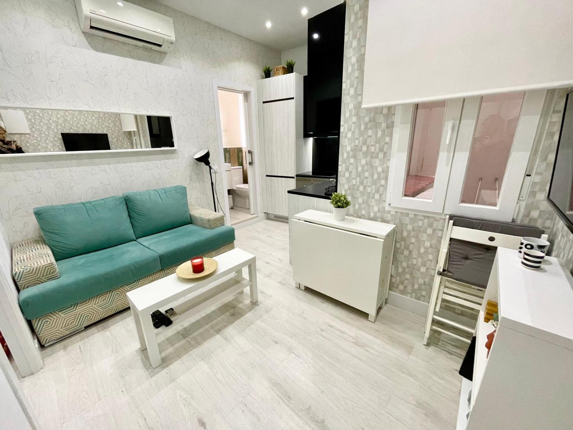 דירות מדריד Adorable Apartamento En Chamberi מראה חיצוני תמונה